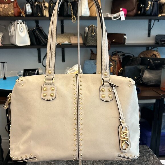Michael Kors Astor Large Bag Retail $558 - Picture 1 of 11